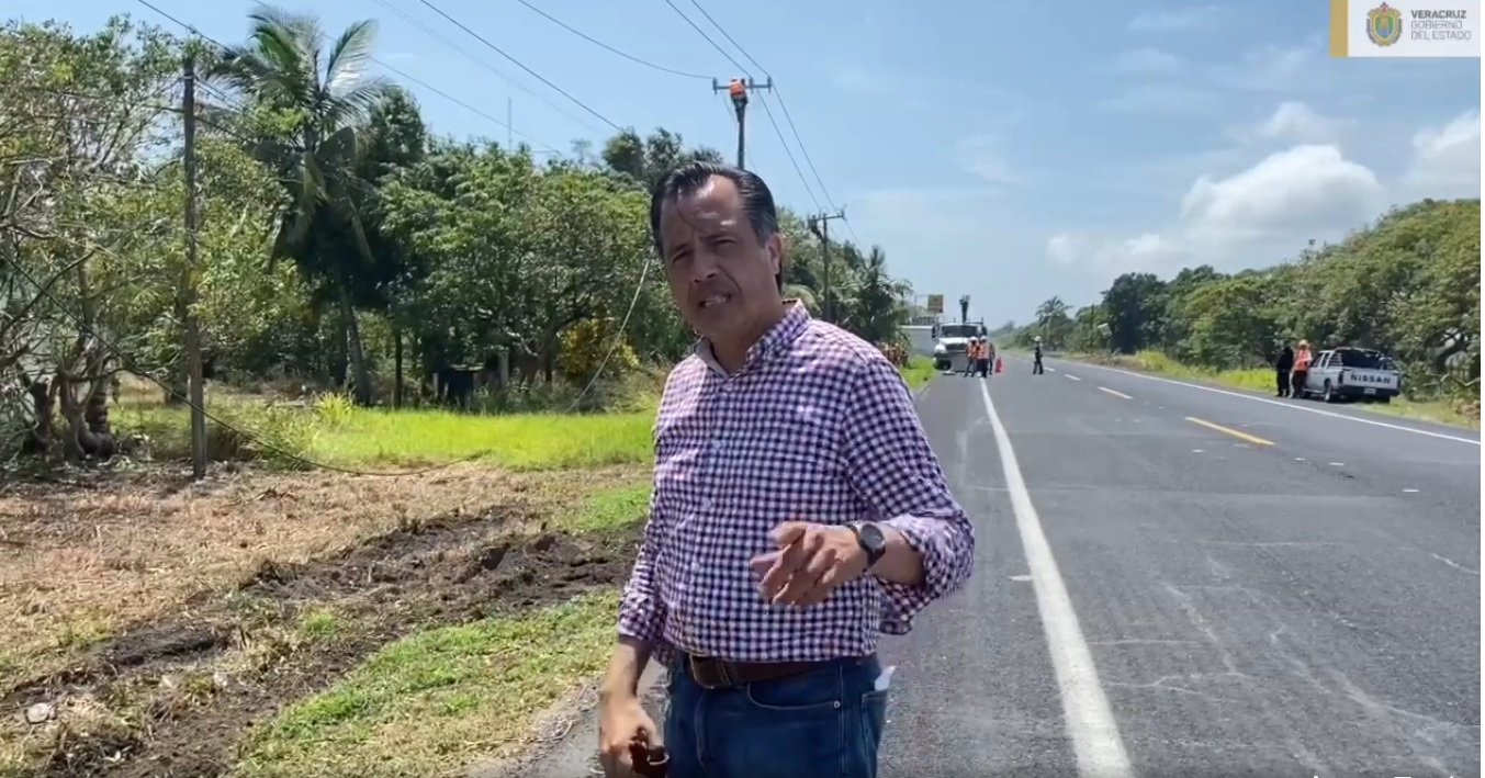 Planteará gobernador Cuitláhuac prolongar regreso a clases en zona de impacto del Huracán Grace