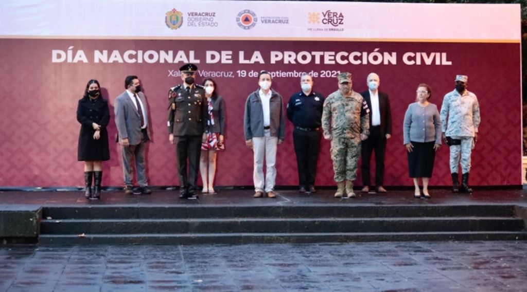 Para mitigar riesgos, la cultura de la protección civil tiene que llegar a todos los hogares veracruzanos: Cuitláhuac García