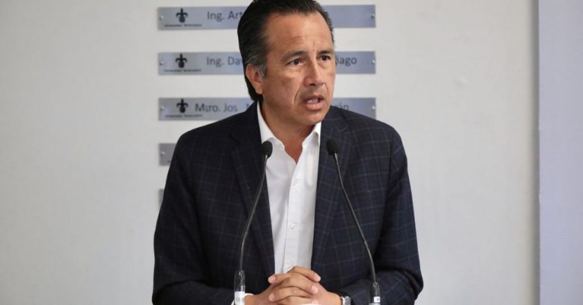 Se acabó la fuga de talentos: Con desarrollo industrial de Veracruz, egresados de ingenierías ya cuentan con oportunidades: Gobernador