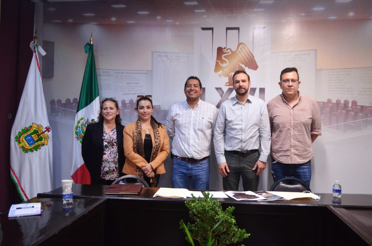 Busca Paul Martínez nueva ley que proteja y fomente la producción de vainilla en el estado